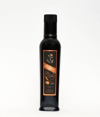 Extravirgin Olive Oil from Tuscany The “Decisive”