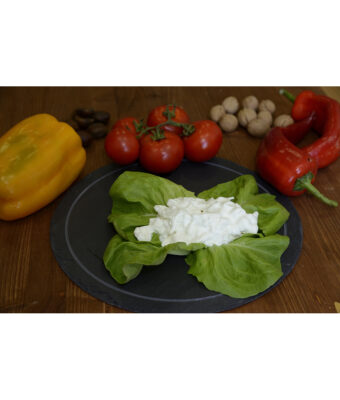 Buffalo Stracciatella - fresh white cream with mozzarella cheese